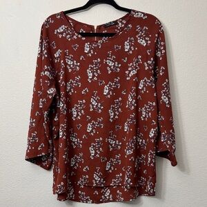 Women’s Floral Top